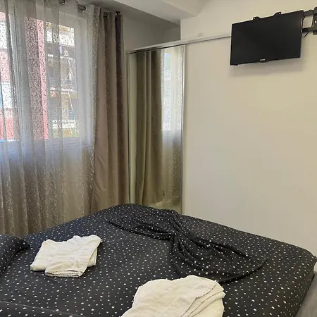 Orkidea 3 * Golem (Tirana)