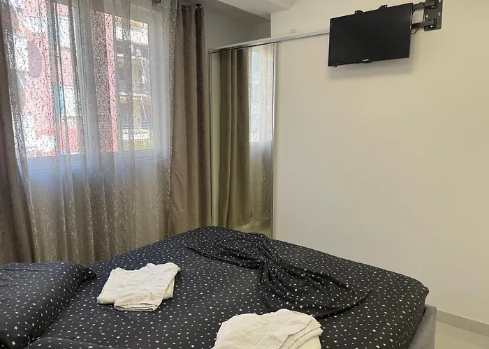 Orkidea 3 * Golem (Tirana)