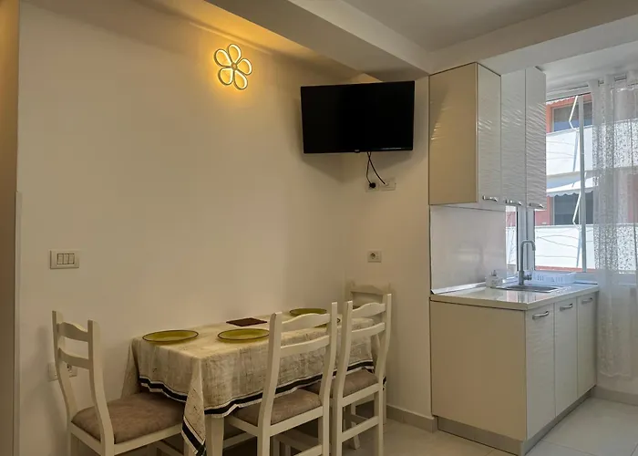 Orkidea 3 * 格勒姆